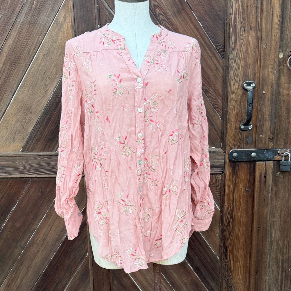 Fig and Flower Anthropologie Floral Pink Button-Up Tunic Blouse long sleeves M/L